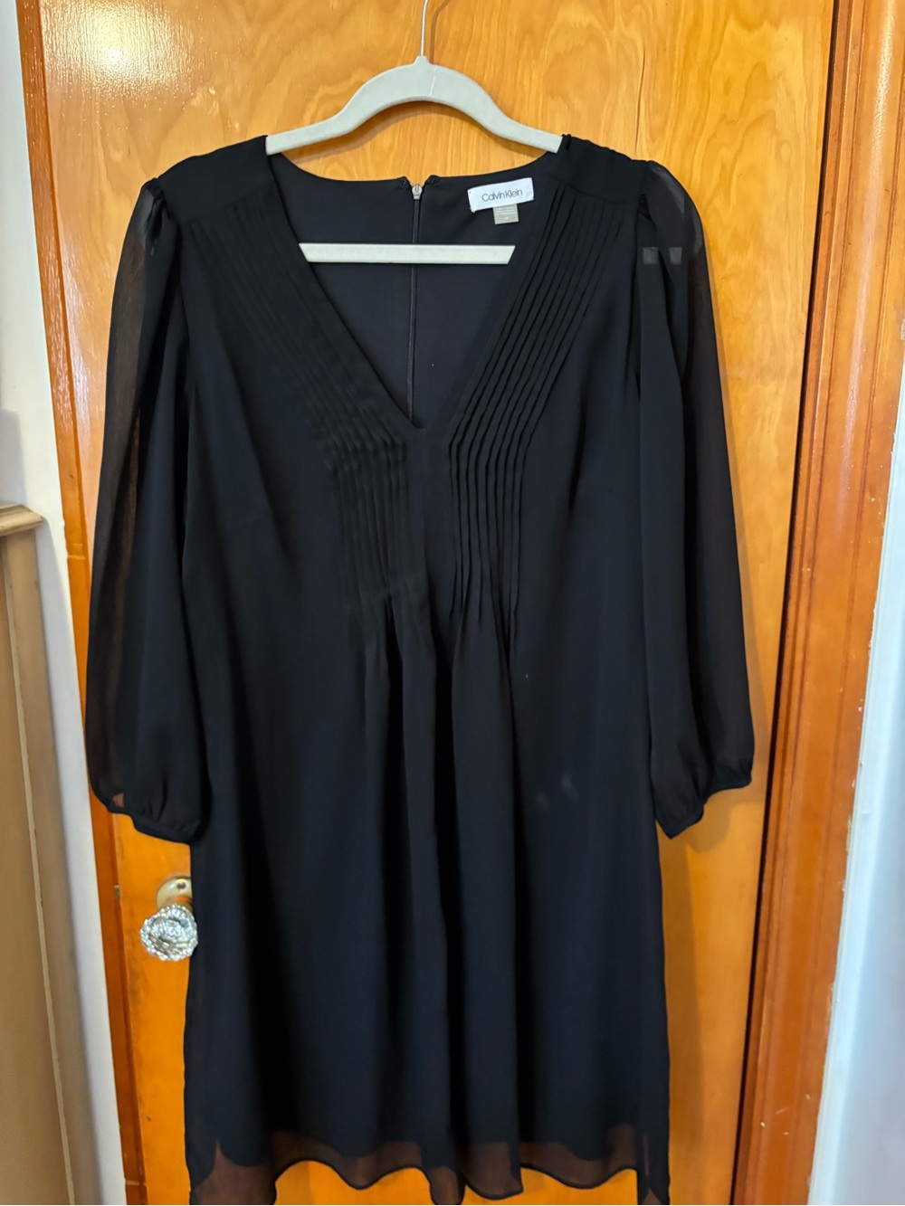 Calvin Klein Black V-Neck Pleated Long-Sleeve Dress